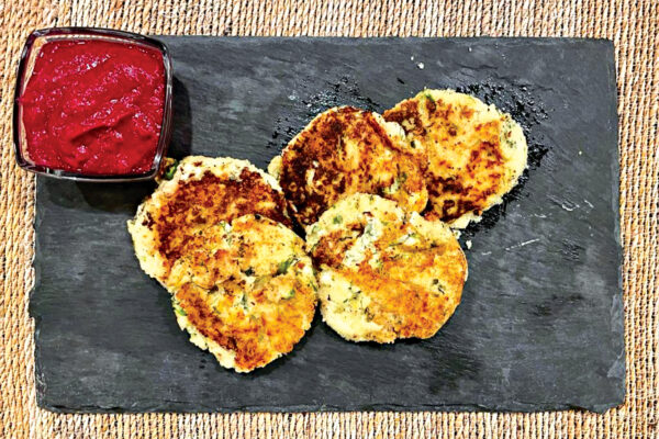 Cottage Cheese Cutlet With Beetroot Dip