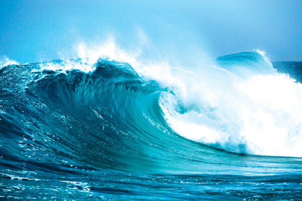 What Are the Different Kinds of Ocean Waves? 