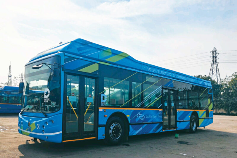 Delhi to Introduce 100% Electric Buses - RobinAge