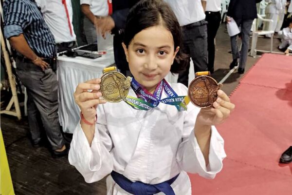 Class 4 Student Bags Karate Bronze