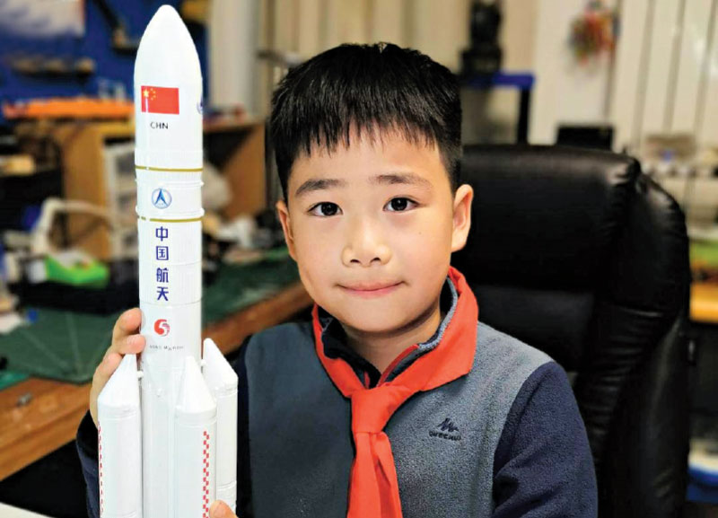 Chinese Boy Creates History in Rocket Science