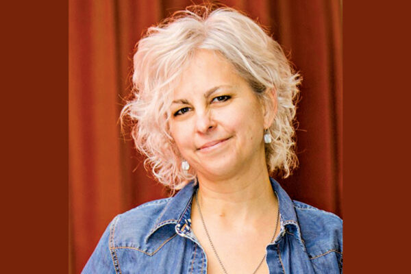 Kate DiCamillo: Renowned Children’s Fiction Author