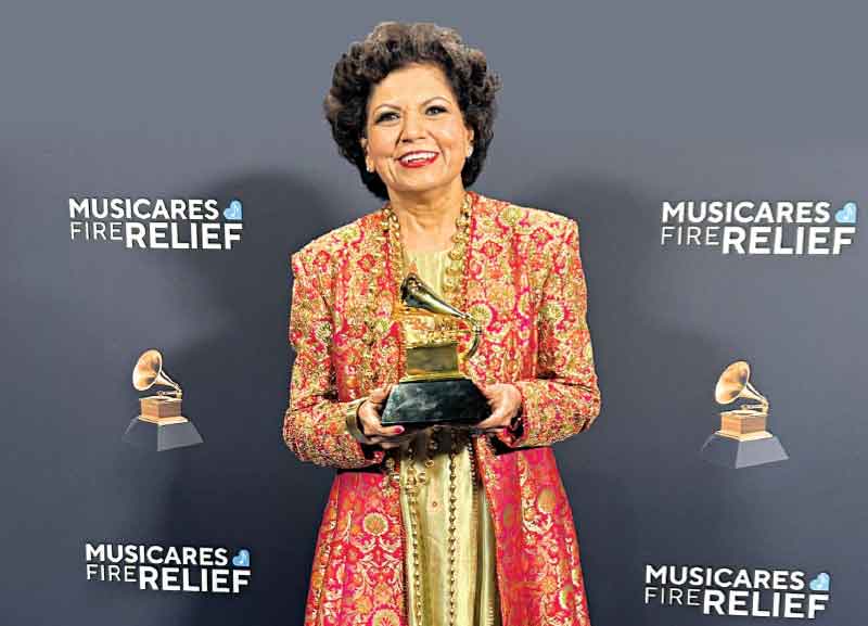 Indian-origin Musician Receives Grammy Award