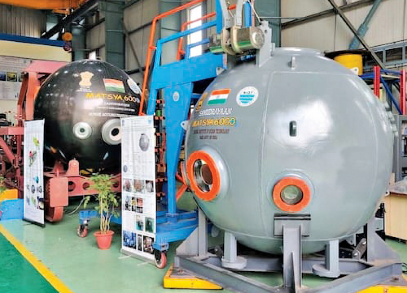 Indian Submersible Undergoes Testing 