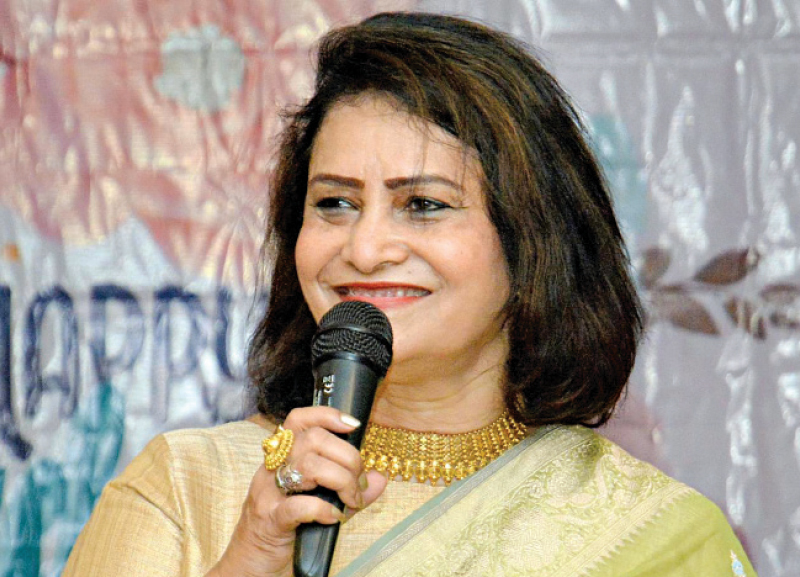 RobinAge Cover Story - Memories Etched Forever