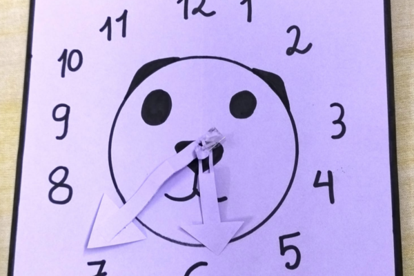 DIY Paper-Craft Cute Clock