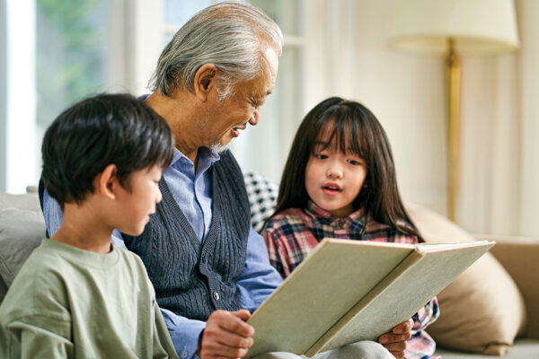 Singapore Encourages Reading